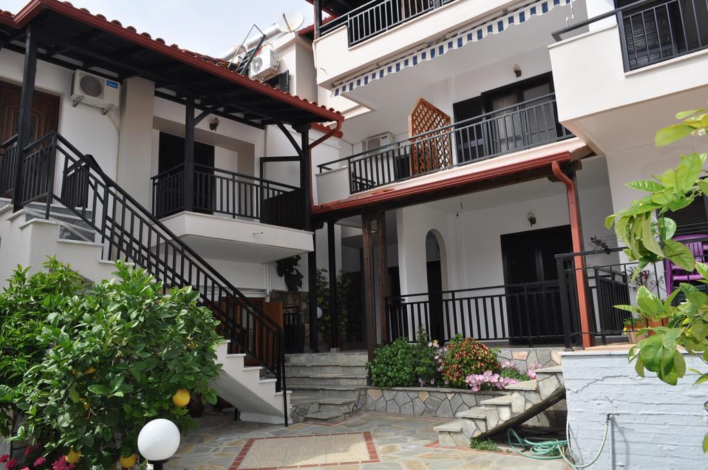 Giannis Maria Apartments Psakoudia Ngoại thất bức ảnh