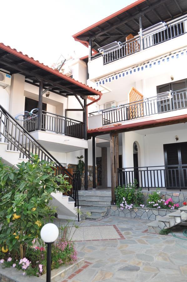 Giannis Maria Apartments Psakoudia Ngoại thất bức ảnh